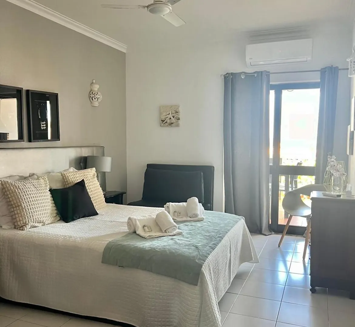 Casa Da Praia - Santa Eulalia Beach, Pool Under Maintenance Until The End Of June Albufeira Apartment